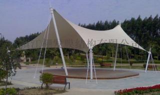 张拉膜车棚 张拉膜车棚