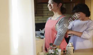 女人摆摊卖什么最挣钱